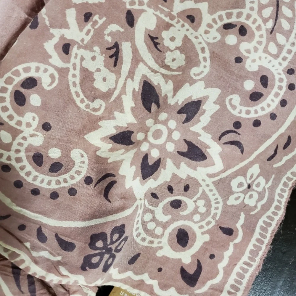 NWT Magnolia Pearl Kansas Scarf - Picture 10 of 12